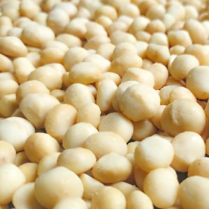 This item listing is for 1 KG of current crop Raw Style 1 Australian Macadamia nuts in an unbranded generic Mylar sealed sleeve